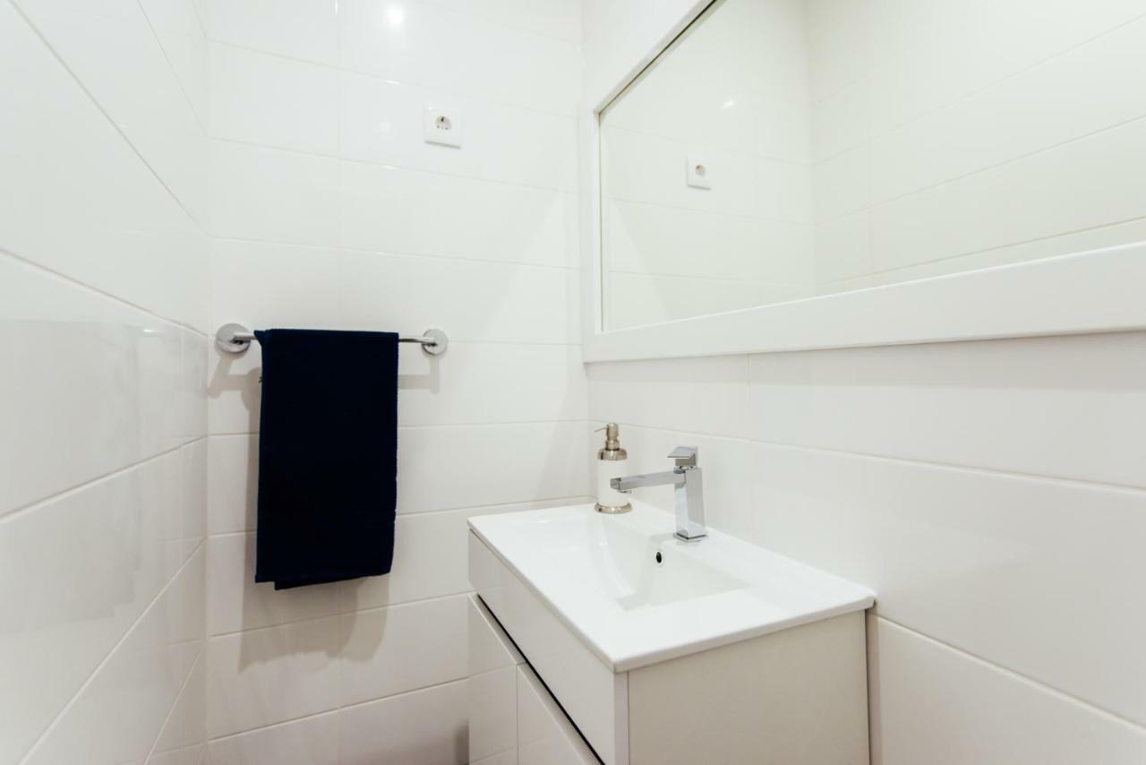 T4 Luis Apartment Nazare Bagian luar foto