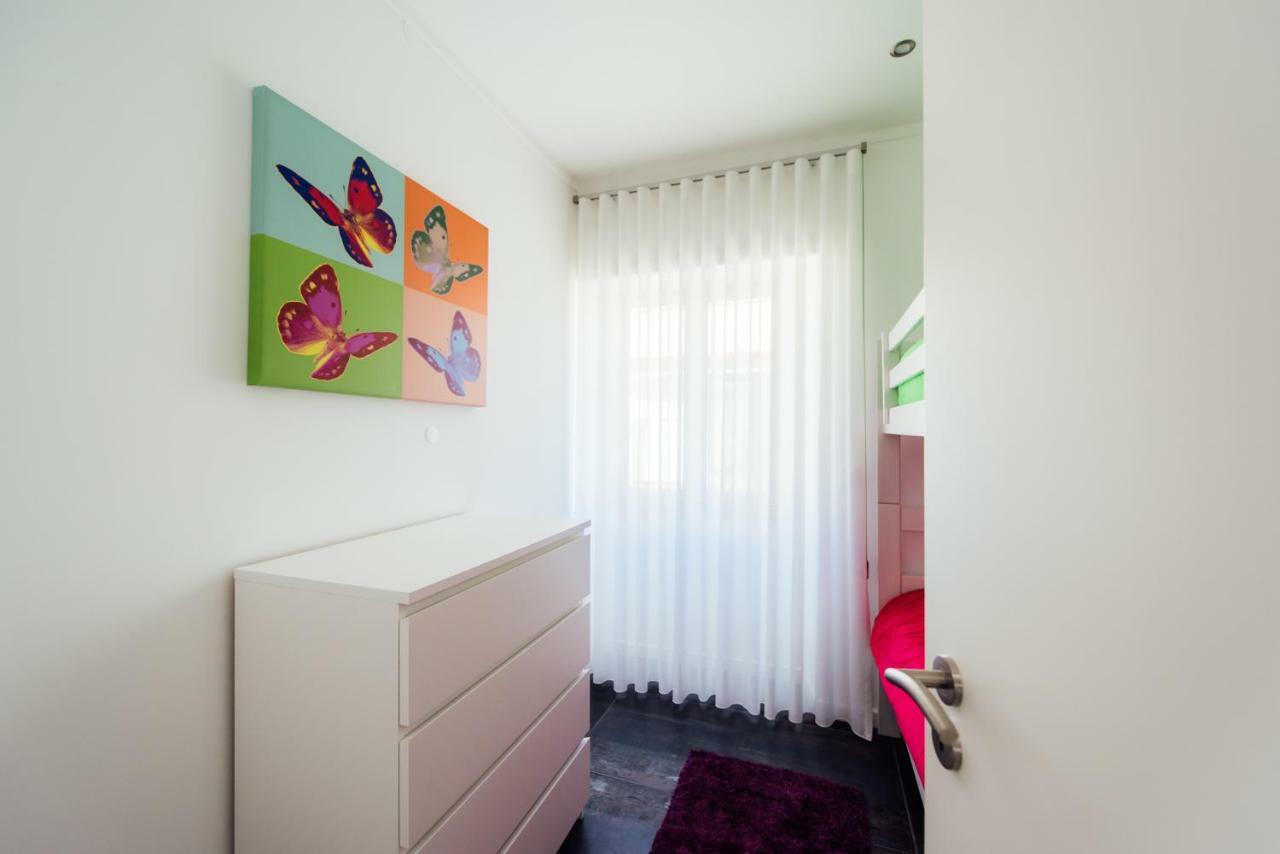 T4 Luis Apartment Nazare Bagian luar foto