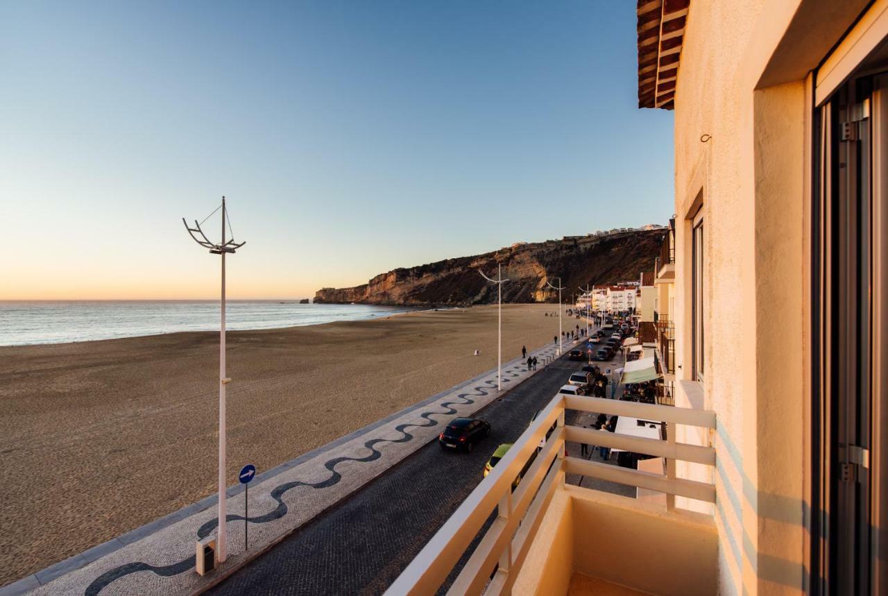 T4 Luis Apartment Nazare Bagian luar foto