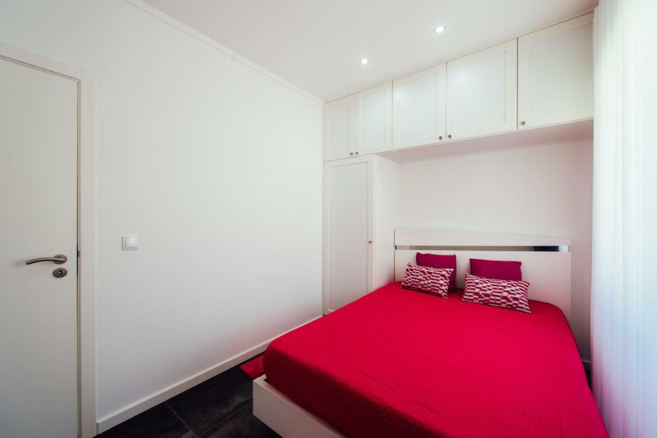 T4 Luis Apartment Nazare Bagian luar foto
