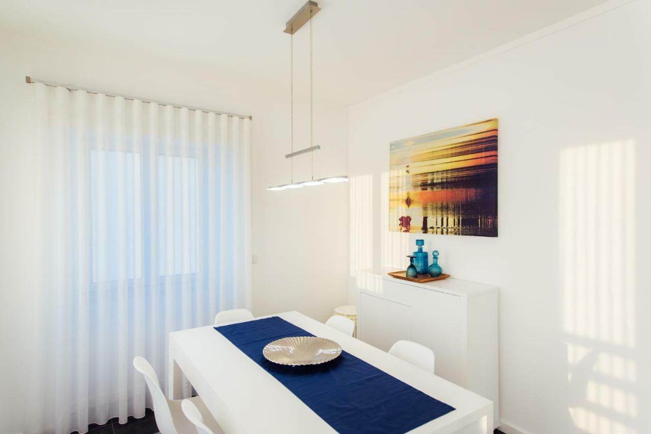 T4 Luis Apartment Nazare Bagian luar foto